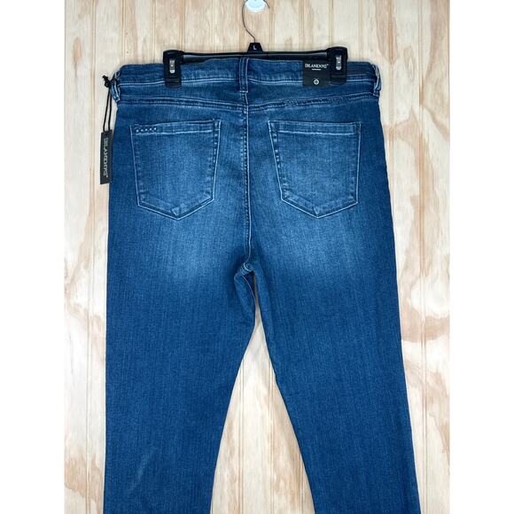BLANKNYC Women’s Jeans Size 32 Blue Stretch Denim Mid/High Rise Cropped NWT - Picture 6 of 9